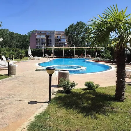 Zoya Apartman *