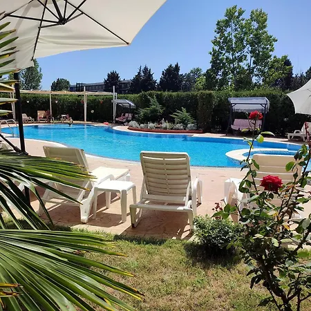 Apartman Zoya *