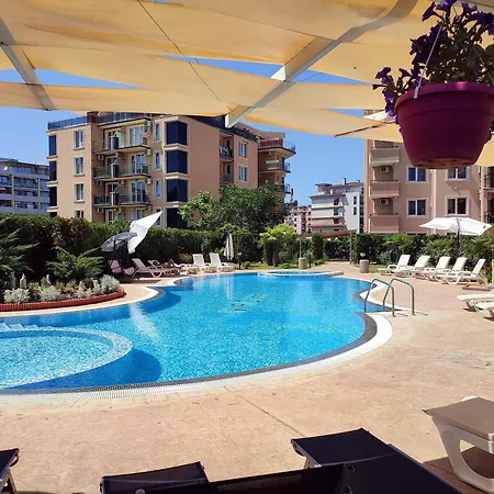 Zoya * Sunny Beach